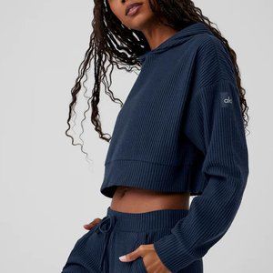 NWT ALO Yoga Muse Hoodie - Navy - Size Small